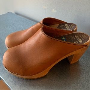 Sangrens Sweedish Clogs Size 7